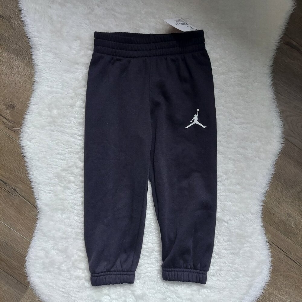 NWT Jordan Jogger Sweatpants Black Size 3T - Picture 2 of 4
